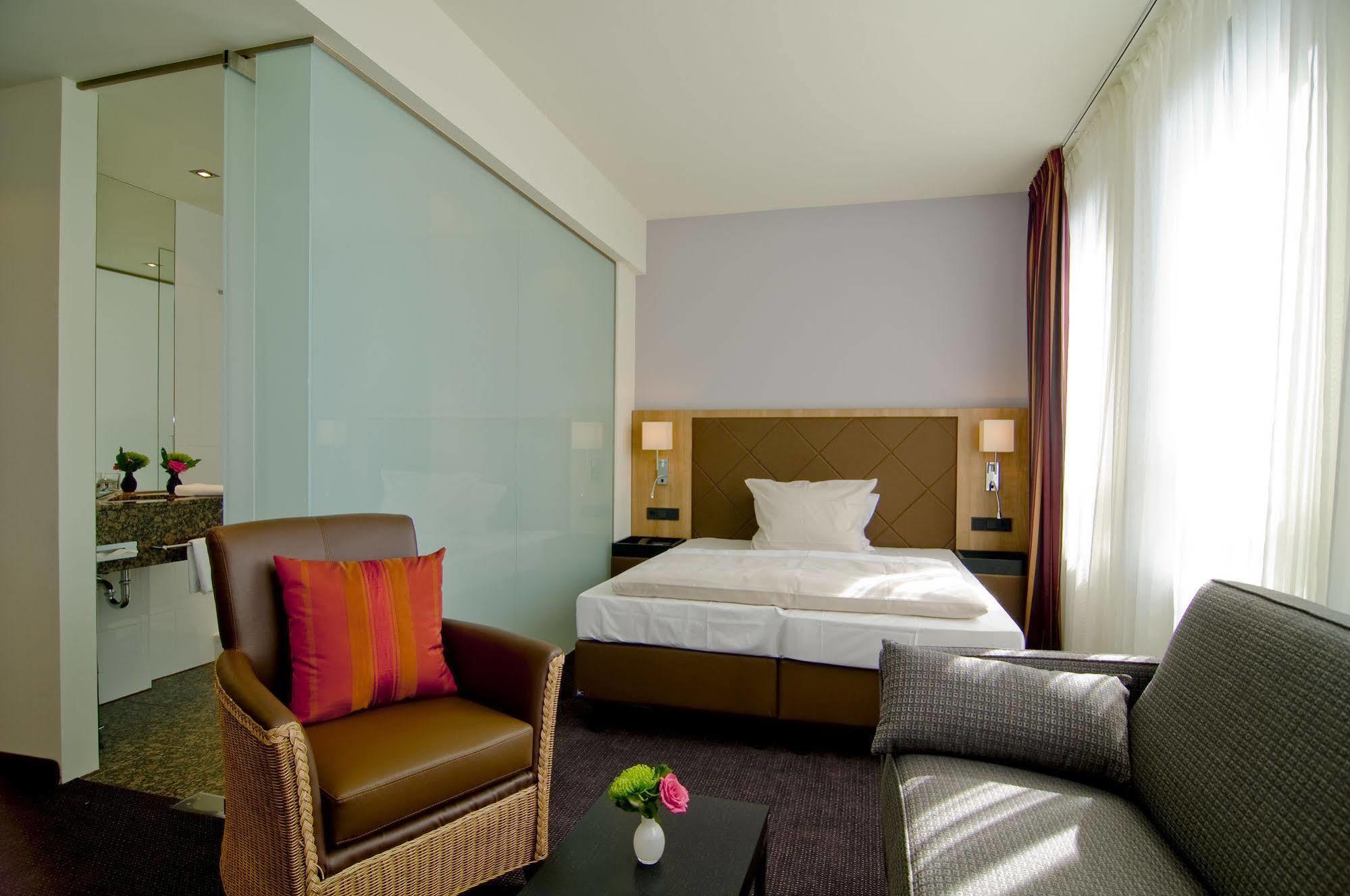 Hotel Achat Sued 4*